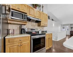 72 Sandstone Place Se, Medicine Hat, AB T1B4R9 Photo 17