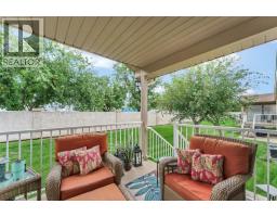 72 Sandstone Place Se, Medicine Hat, AB T1B4R9 Photo 44