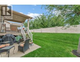 72 Sandstone Place Se, Medicine Hat, AB T1B4R9 Photo 46