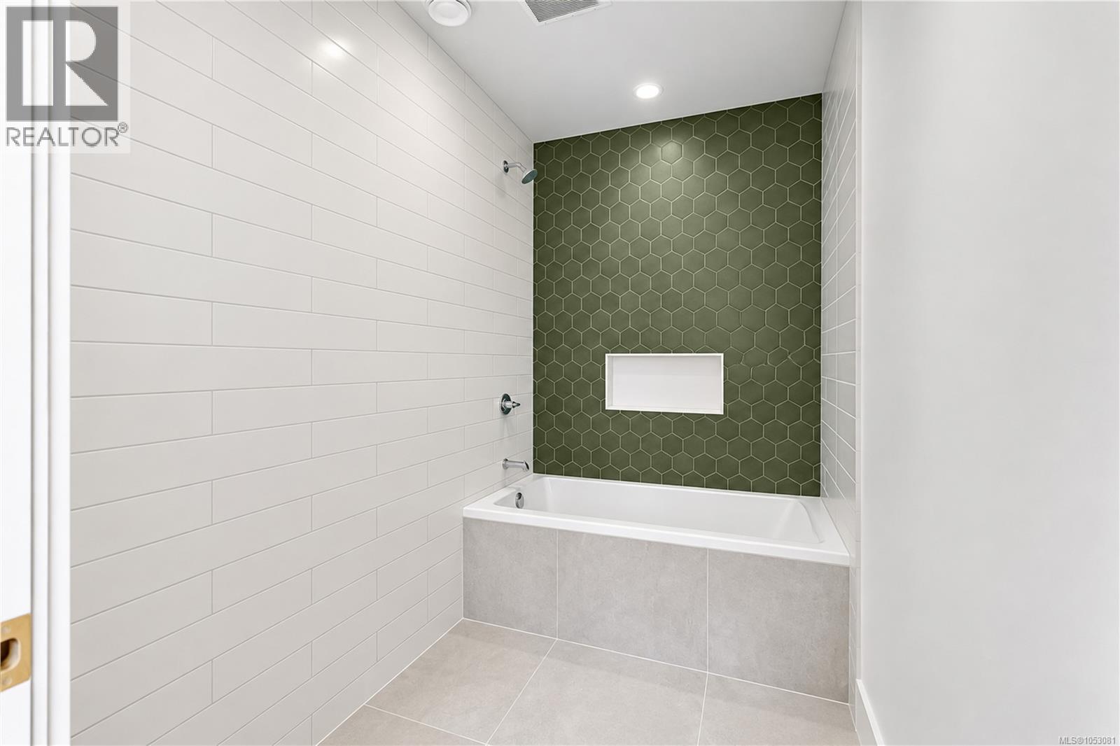 #1 525 Paradise St - 13