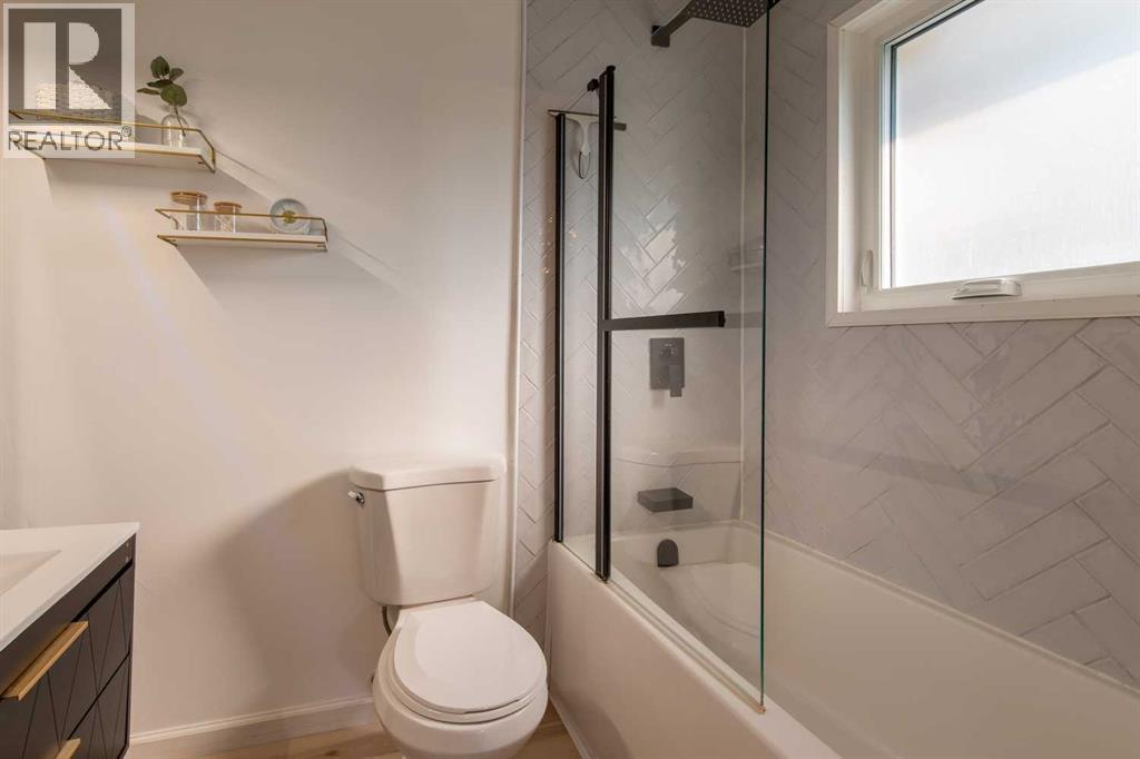 49 Iroquois Crescent W, Lethbridge — photo 24
