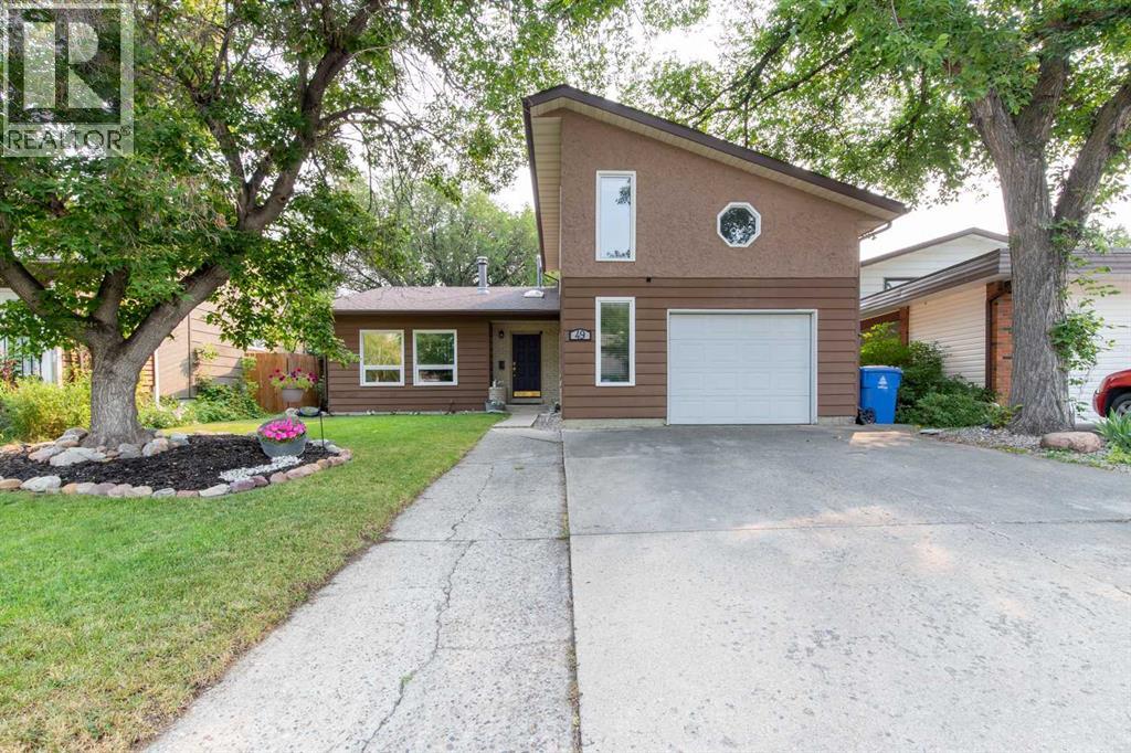 49 Iroquois Crescent W, Lethbridge — photo 2