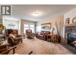 Dining room - 29 Chartwell Place Se, Medicine Hat, AB T1B0E2 Photo 8