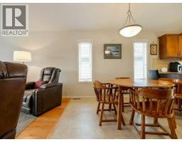 Living room - 687 Parkside Drive, Coaldale, AB T1M1R7 Photo 6