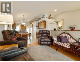 Bedroom - 687 Parkside Drive, Coaldale, AB T1M1R7 Photo 9