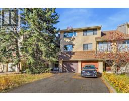 302 Woodvale Crescent Sw, Calgary, AB T2W3P3 Photo 24