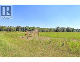 302 Woodvale Crescent Sw, Calgary, AB T2W3P3 Photo 29