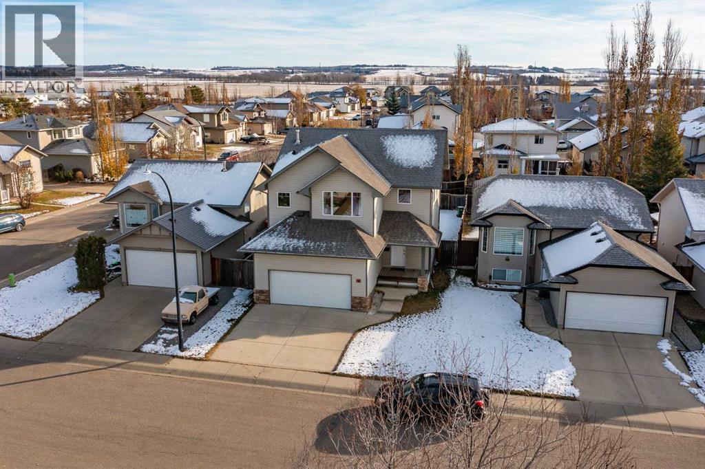 Listing photo – 23 Lanterman Close, Red Deer