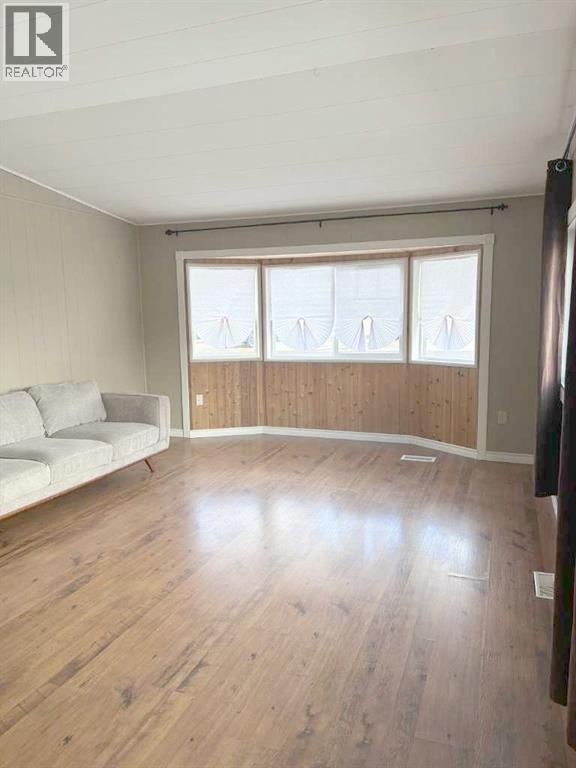 671, 6940 63 Avenue, Red Deer — photo 3