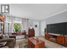 Kitchen - 145 Satinwood Drive, Moncton, NB E1G1C3 Photo 9