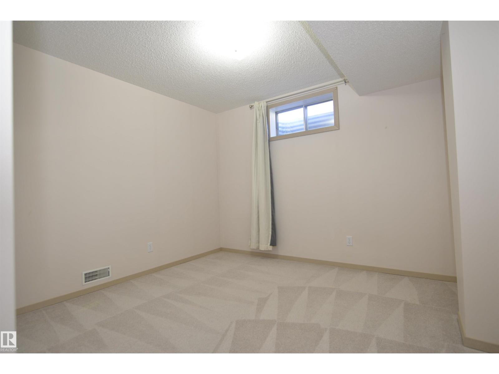 7936 154 AV NW, Edmonton — photo 24