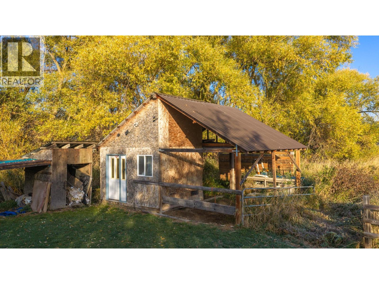 306 Kootenay River Road - 21