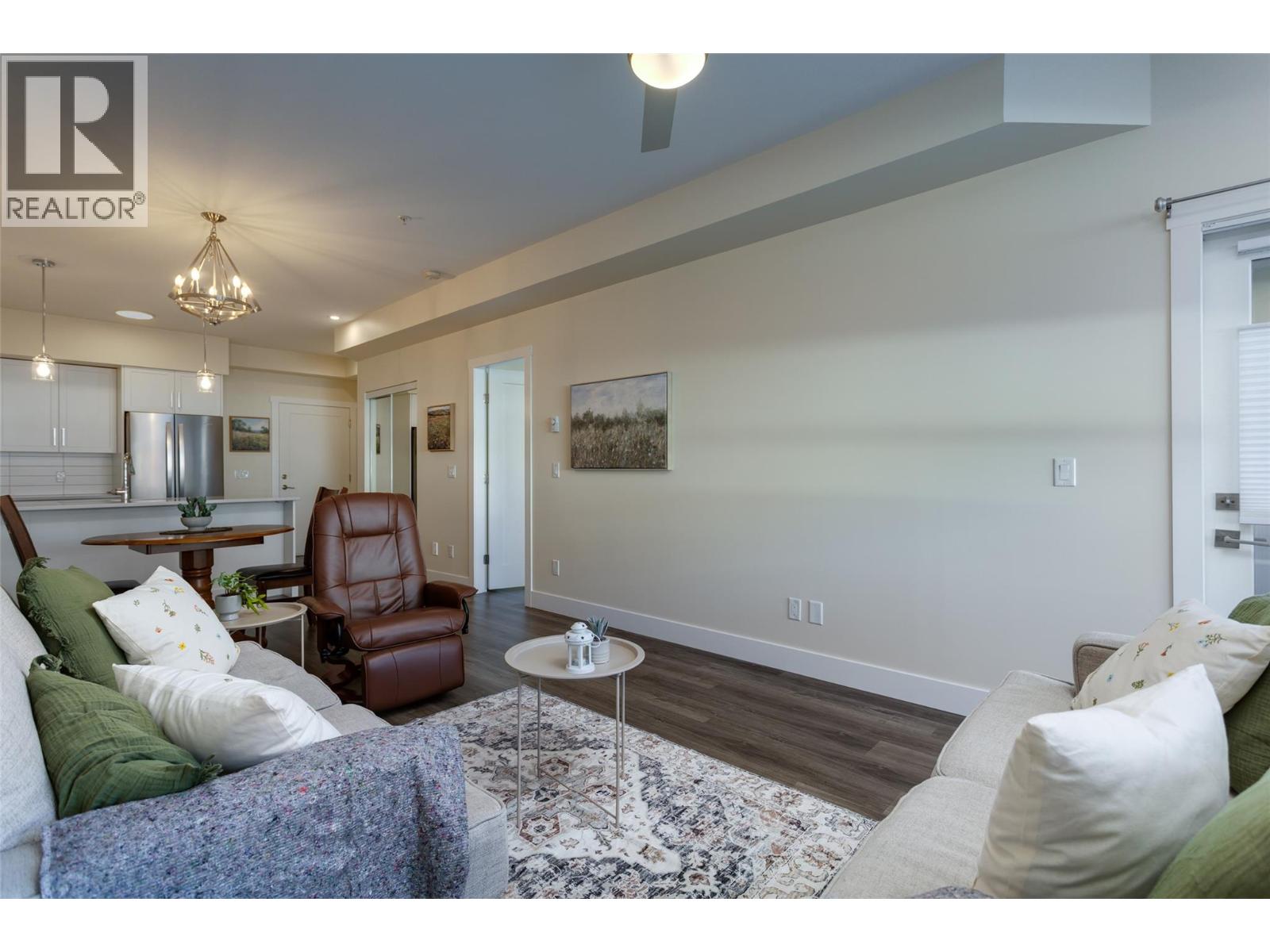 104 3090 Burtch Road, Kelowna