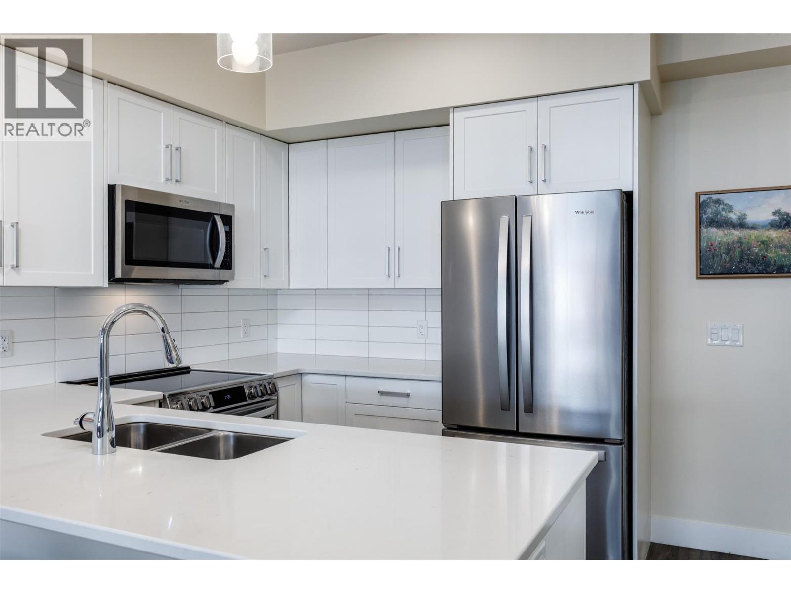 104 3090 Burtch Road, Kelowna