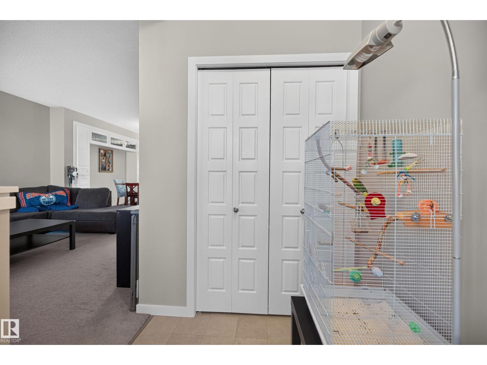 360 CHARLESWORTH DR SW, Edmonton — photo 4