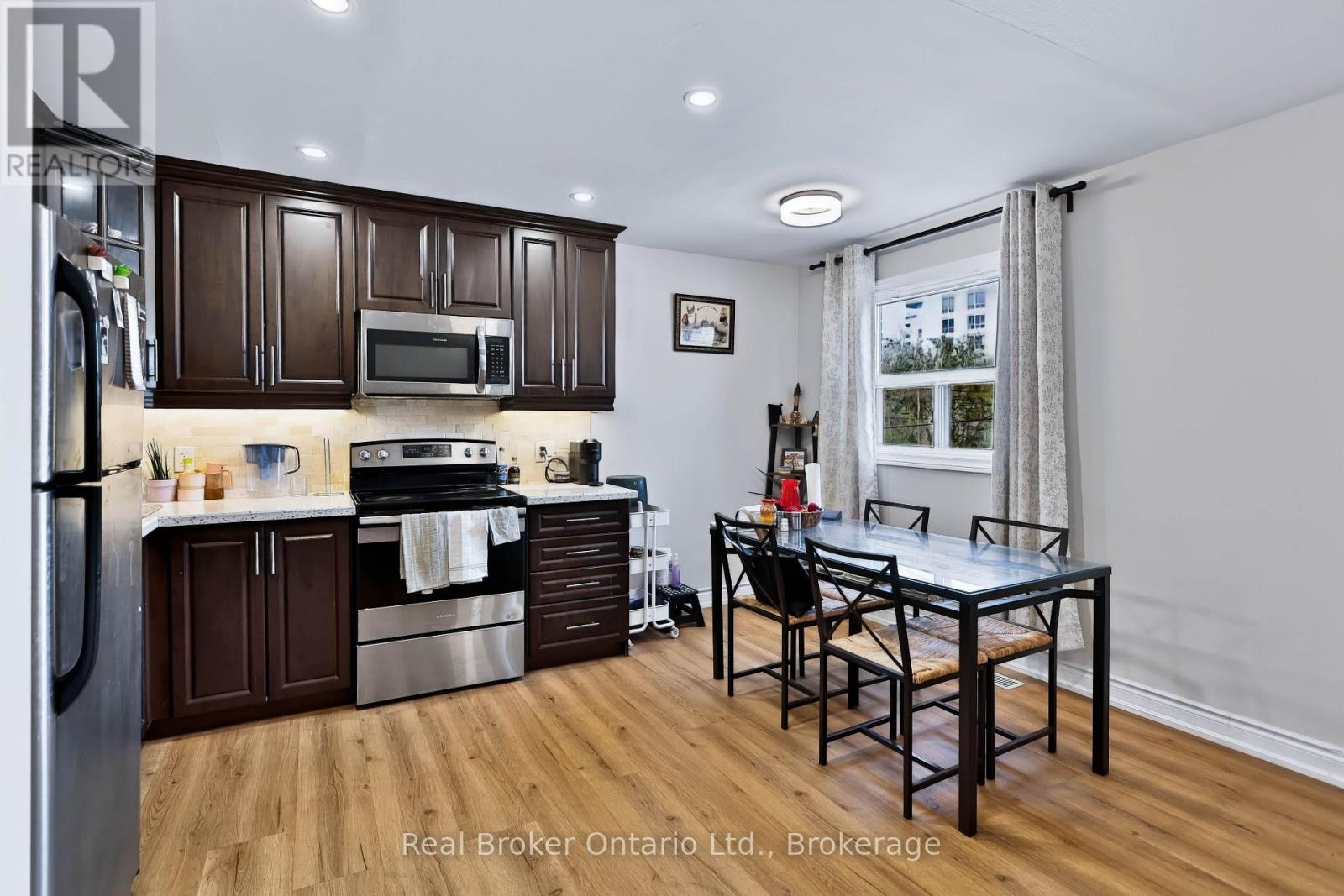 1831 MAIN STREET W, Hamilton (Ainslie Wood) — photo 9