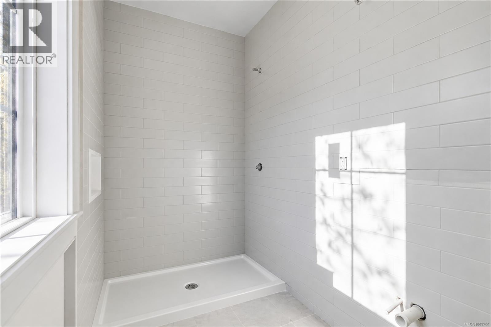 #3 525 Paradise St - 8