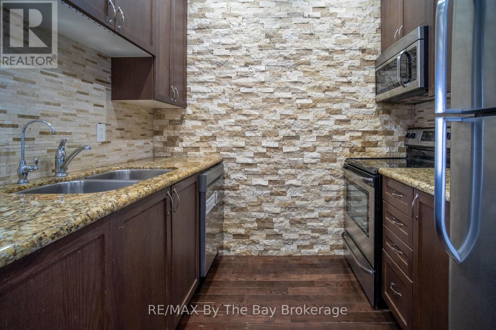 206 - 764 RIVER ROAD E, Wasaga Beach — photo 10