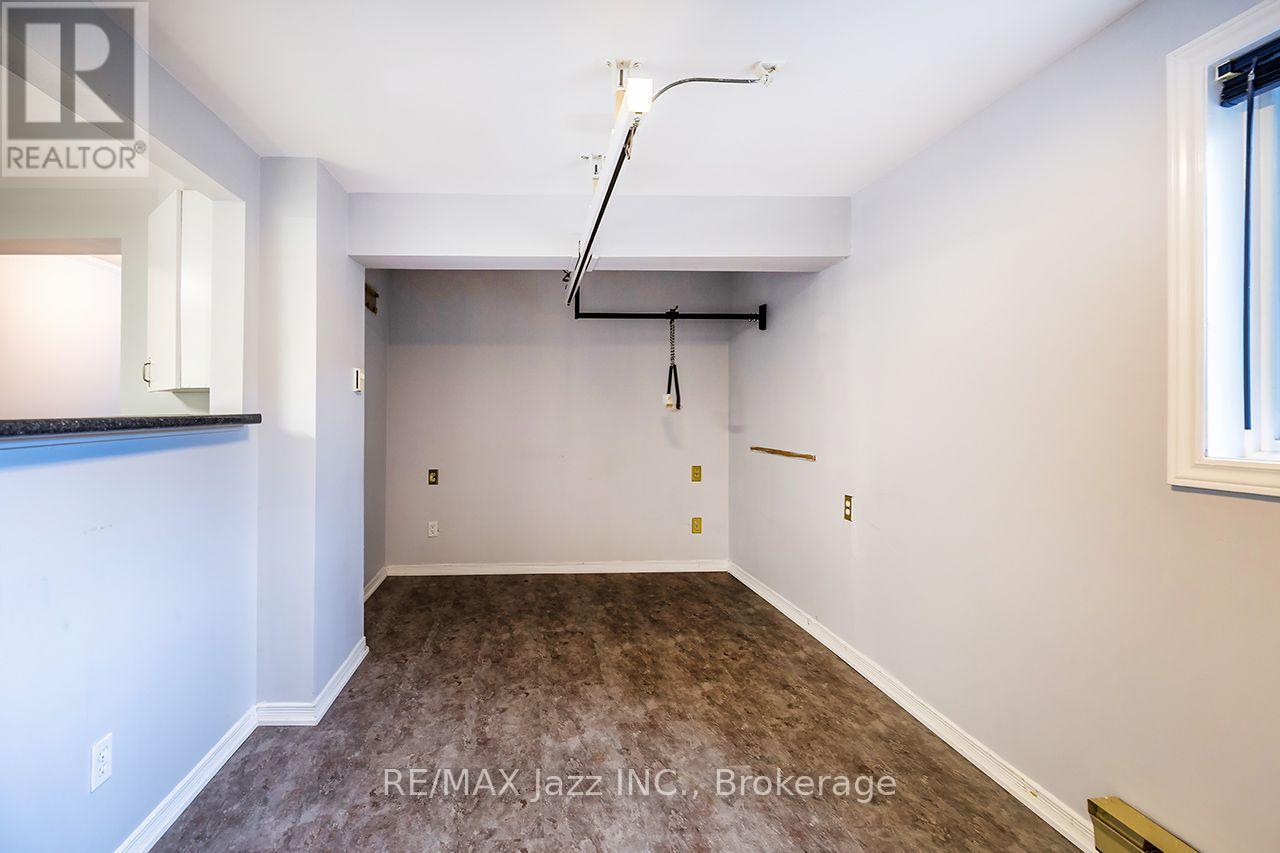 446 Brest Court, Oshawa, ON photo 17