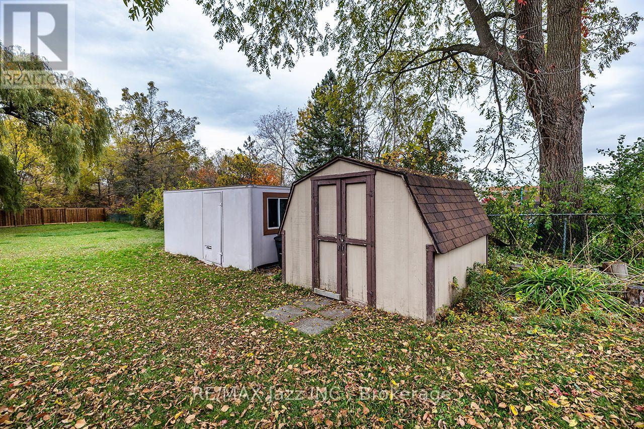 446 Brest Court, Oshawa, ON photo 29