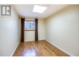 446 Brest Court, Oshawa, ON L1H5X8 Photo 12