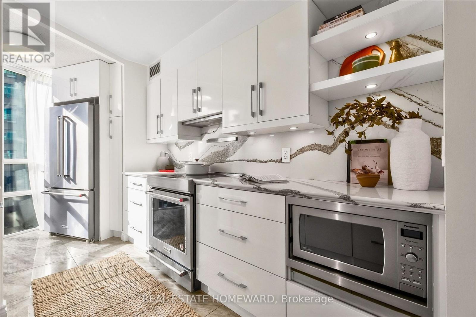 311 - 30 GRAND TRUNK CRESCENT, Toronto (Waterfront Communities) — photo 9