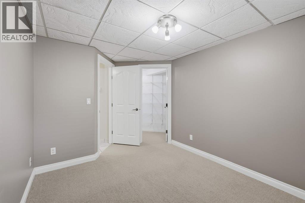 110 Ainsworth Crescent, Red Deer — photo 32