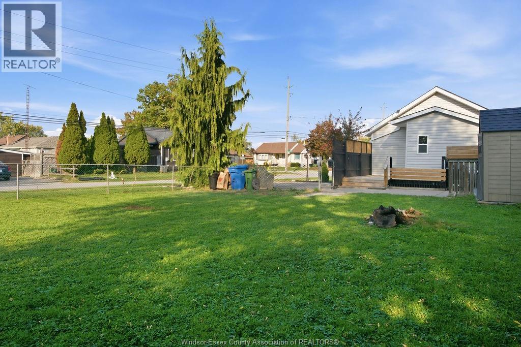 1903 BUCKINGHAM DRIVE - 21