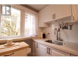 403 Walnut Street W, Whitby, ON L1N2W4 Photo 6