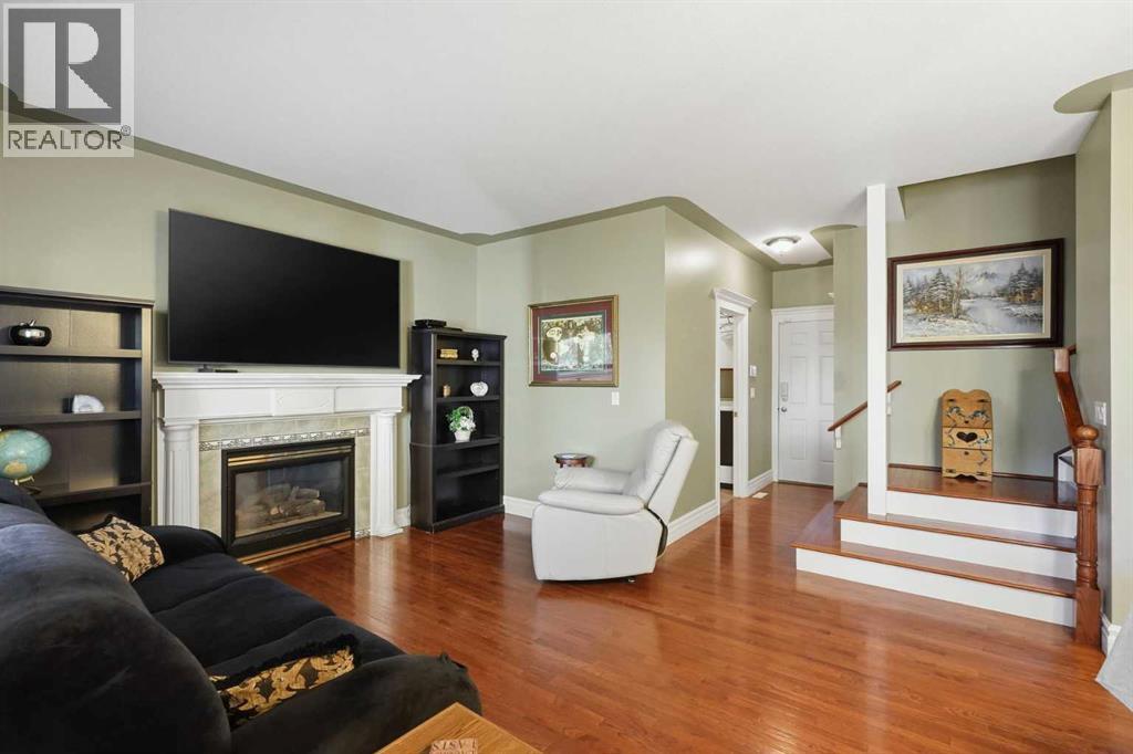 55 Dietz Close, Red Deer — photo 5