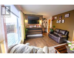 826 Tamarack Drive thumbnail 14