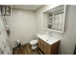 826 Tamarack Drive thumbnail 28