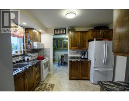 826 Tamarack Drive thumbnail 9