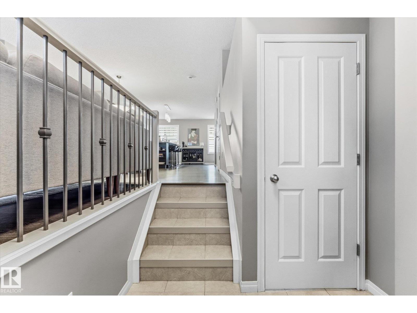 #18 4050 SAVARYN DR SW, Edmonton — photo 6