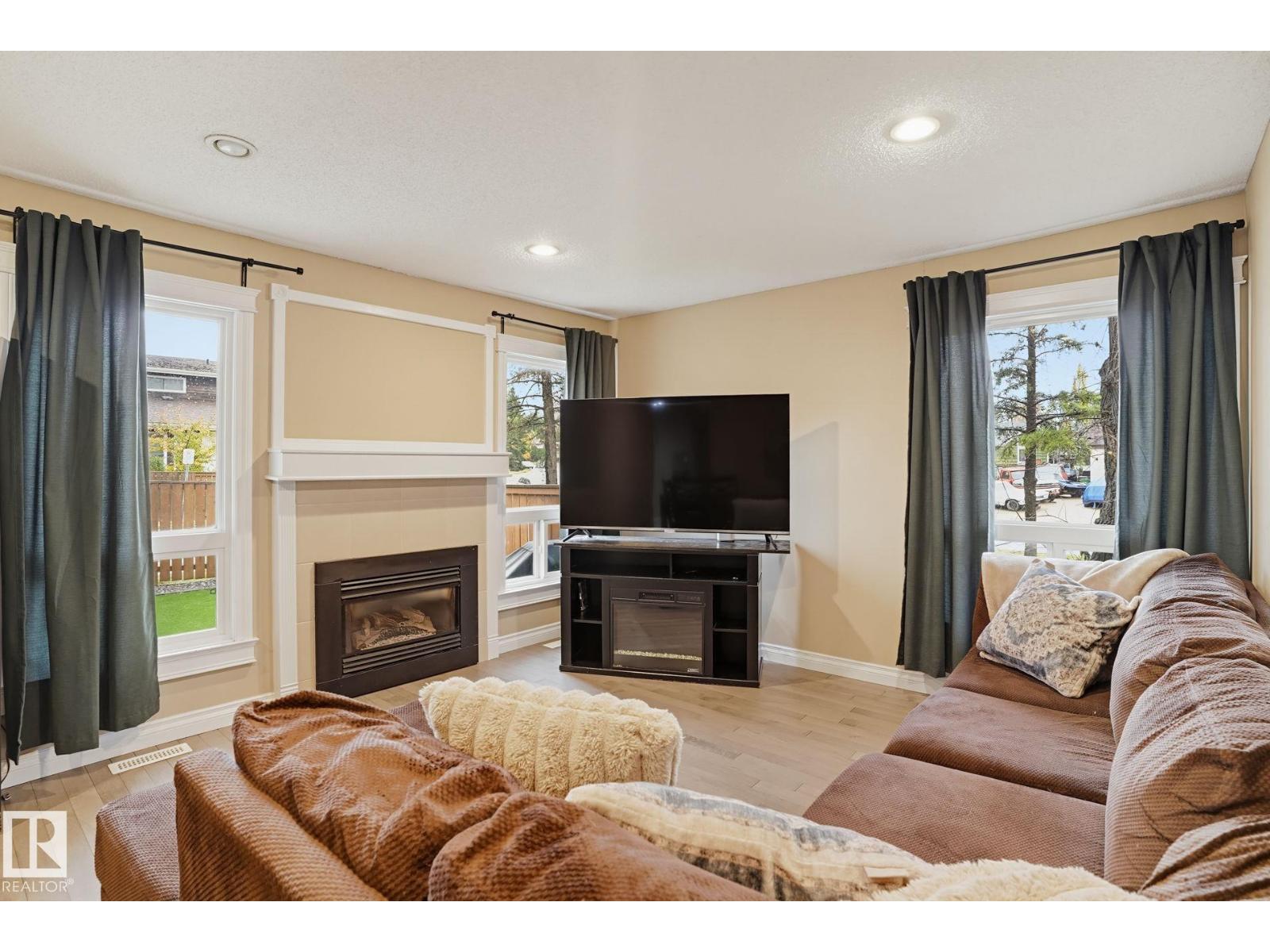 18407 66 AV NW, Edmonton — photo 11