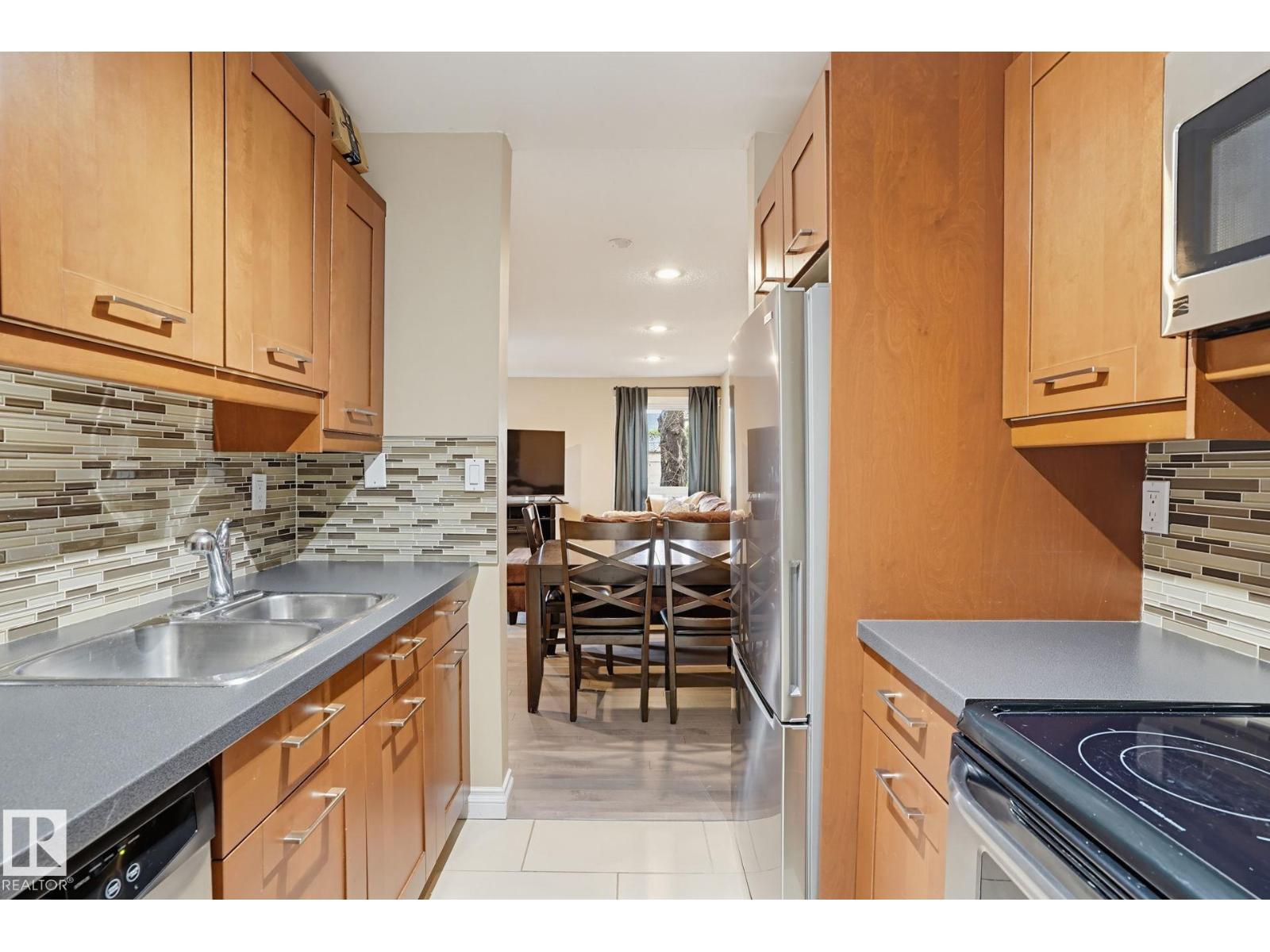 18407 66 AV NW, Edmonton — photo 19