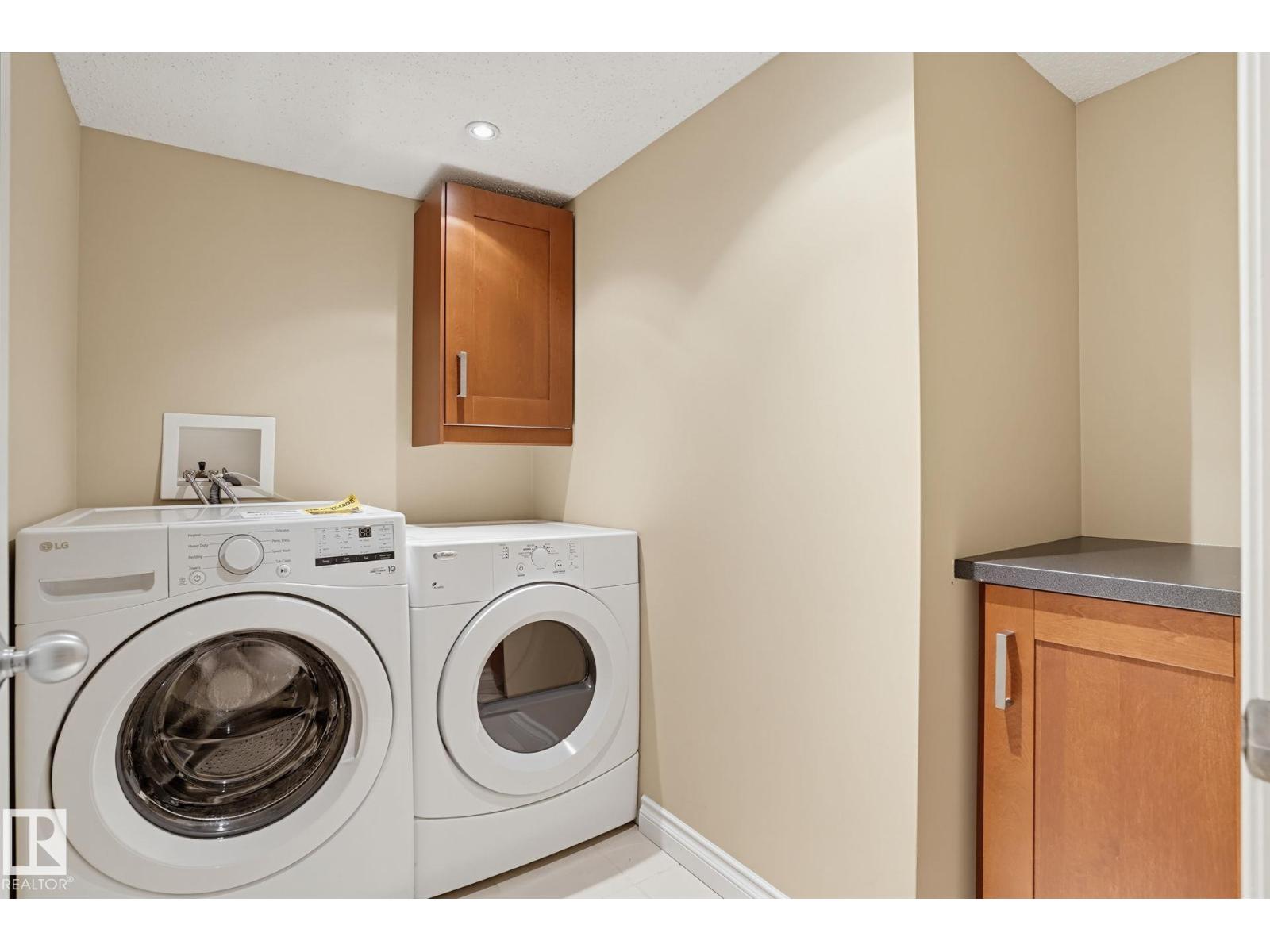 18407 66 AV NW, Edmonton — photo 24