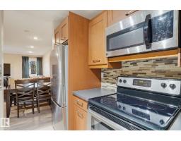 18407 66 Av Nw, Edmonton, AB T5T2M1 Photo 18