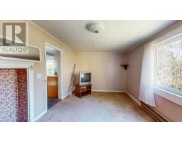 1454 Torbay Road thumbnail 18