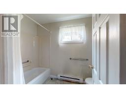 1454 Torbay Road thumbnail 21