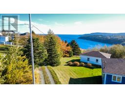 1454 Torbay Road thumbnail 31