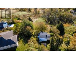 1454 Torbay Road thumbnail 37