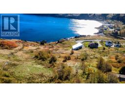 1454 Torbay Road thumbnail 38
