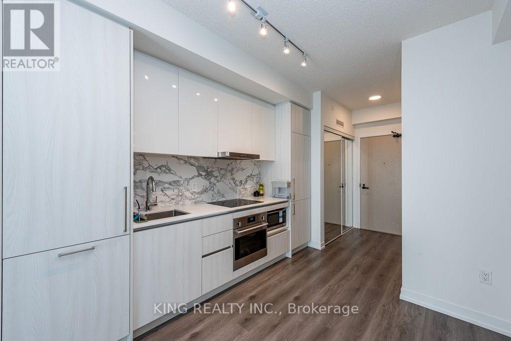6303- 225 Commerce Street, Vaughan, ON photo 19