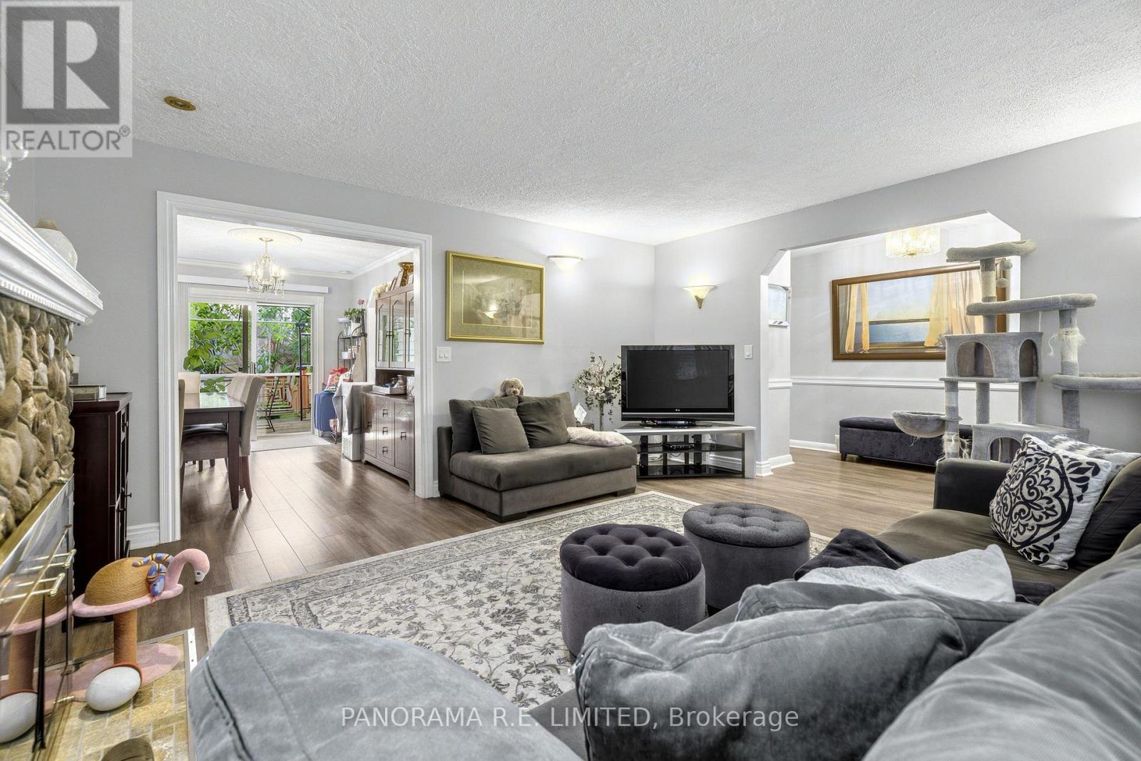 7676 Kipling Avenue, Vaughan, ON photo 9