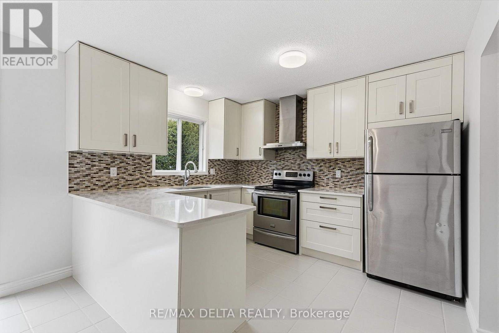 934 COTE STREET - 13