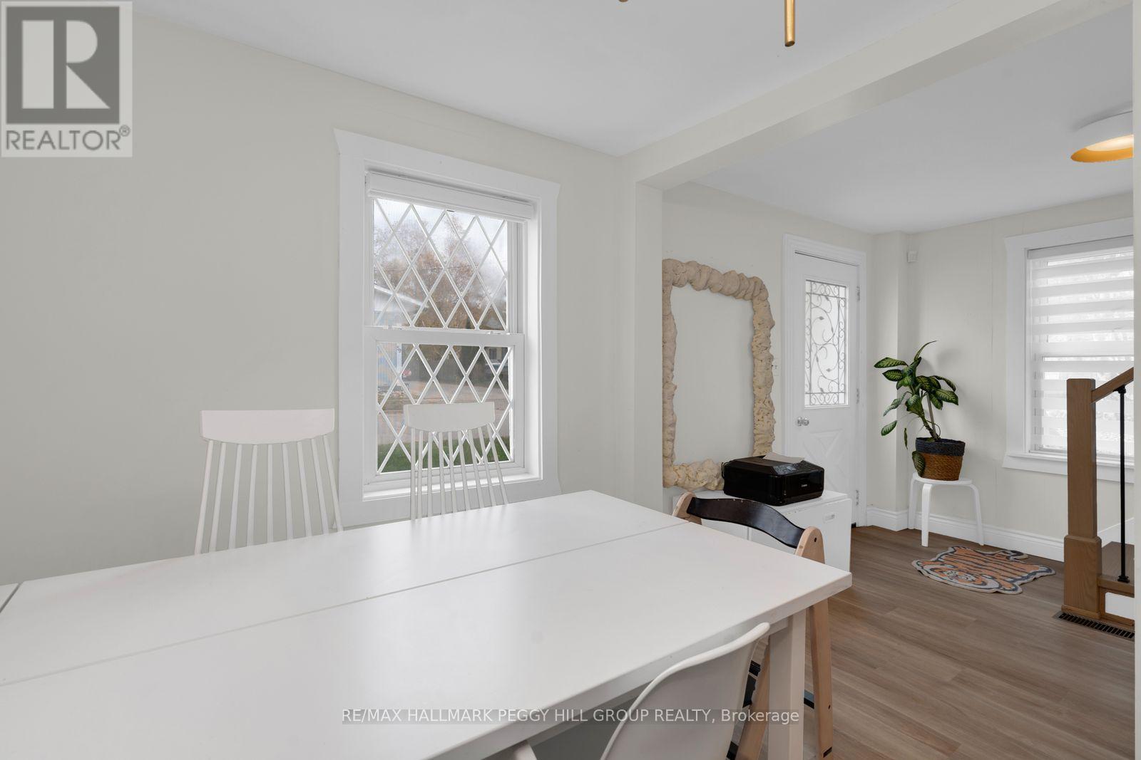 44 Peel Street, Penetanguishene, ON photo 12