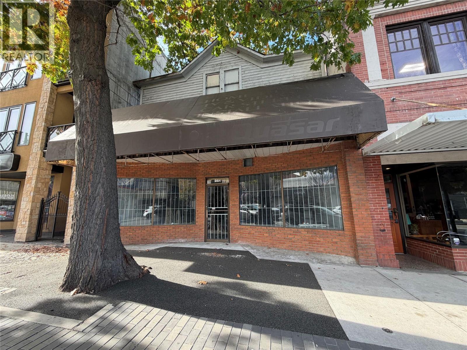  251 Main Street, Penticton - Image 1