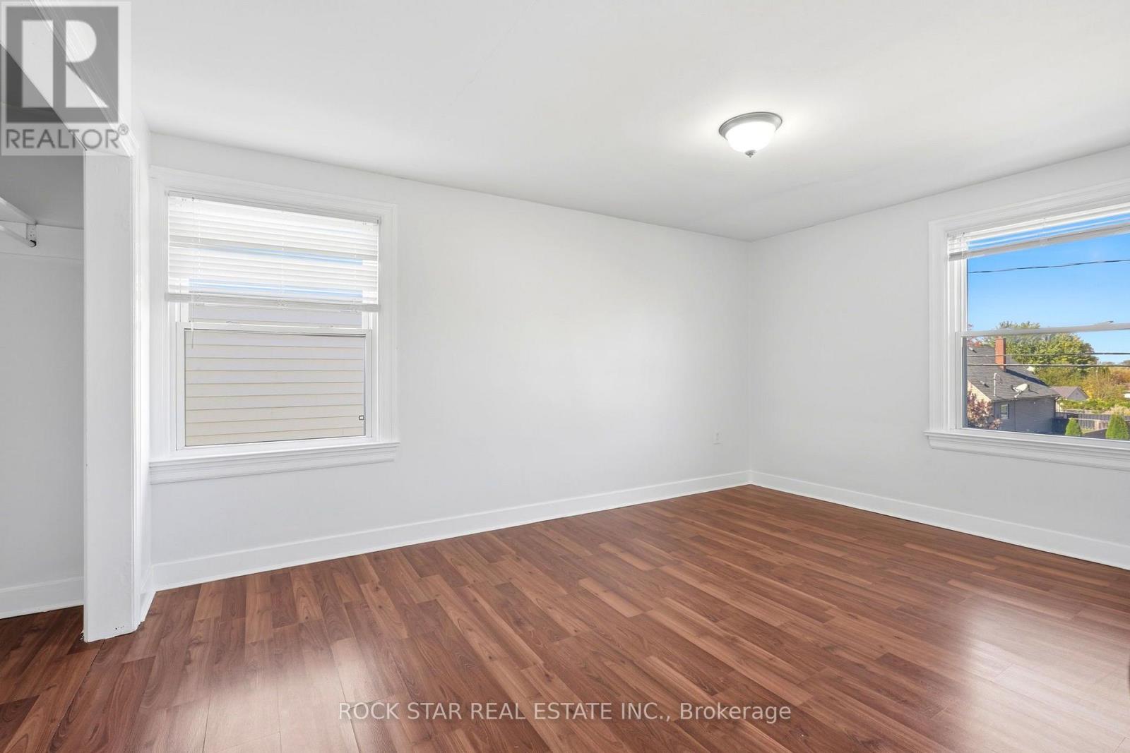 28 GROVE Street, St. Catharines, ON photo 30