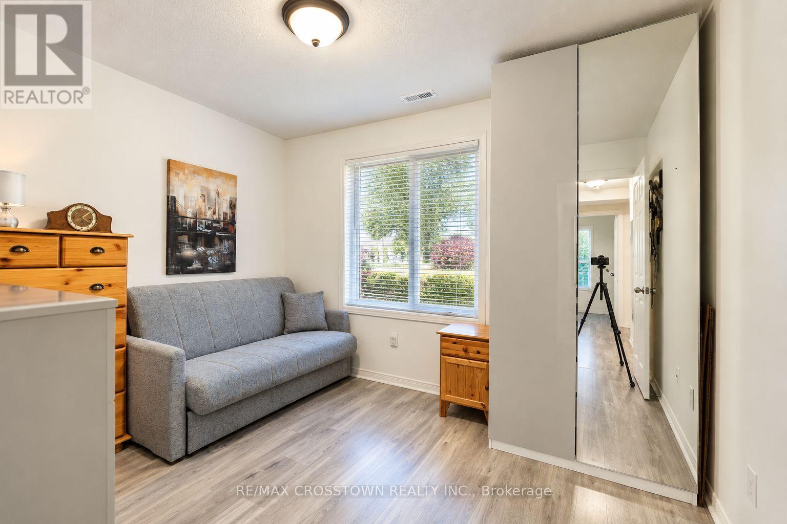 10- 1067 Rymal Road East, Hamilton, ON photo 12
